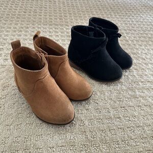 🖤 Cat & Jack Kids Boots 6C